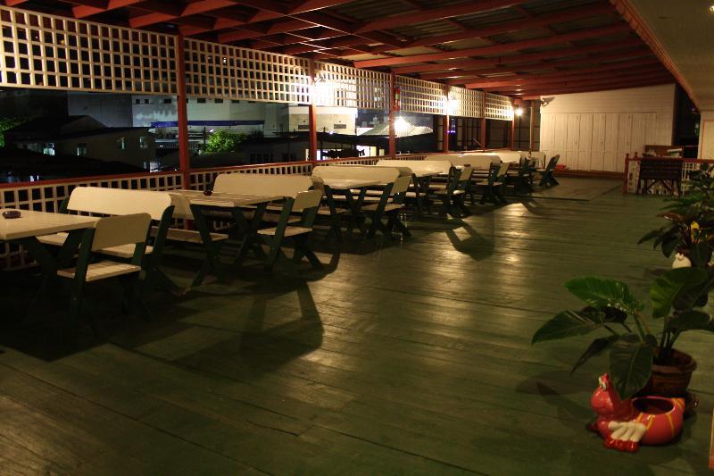 Mod Guesthouse HHQ Exterior photo
